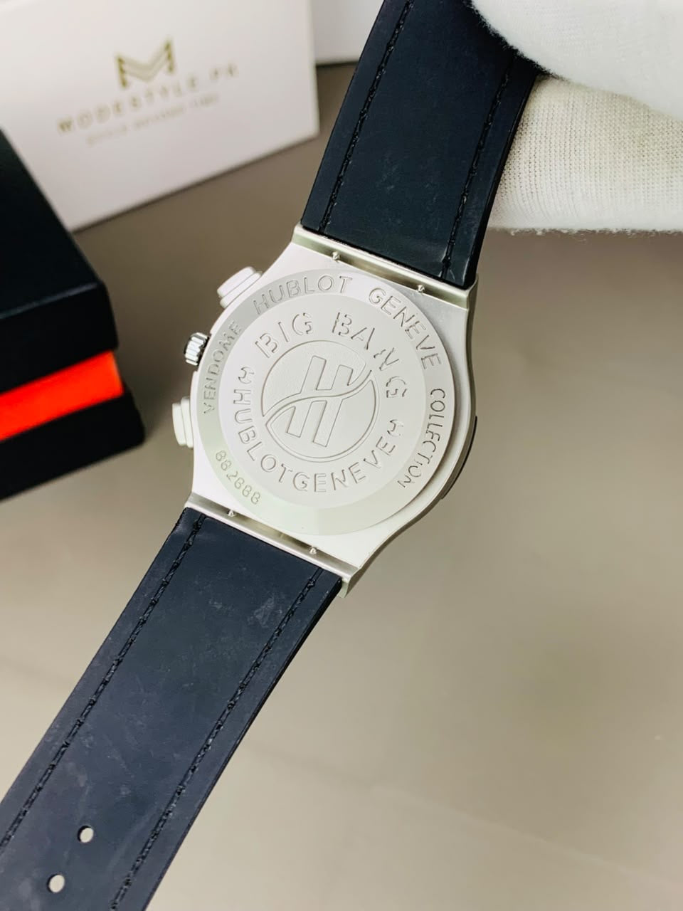 HB Down (Belt Belt Silver dail)
