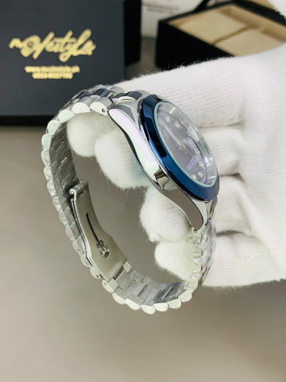 Two tone Stone Model - Two tone Blue