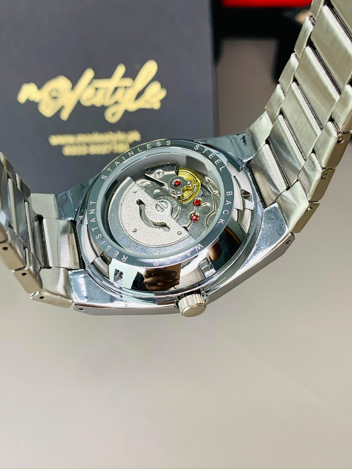 Apex Classic Luxury Steel Watch