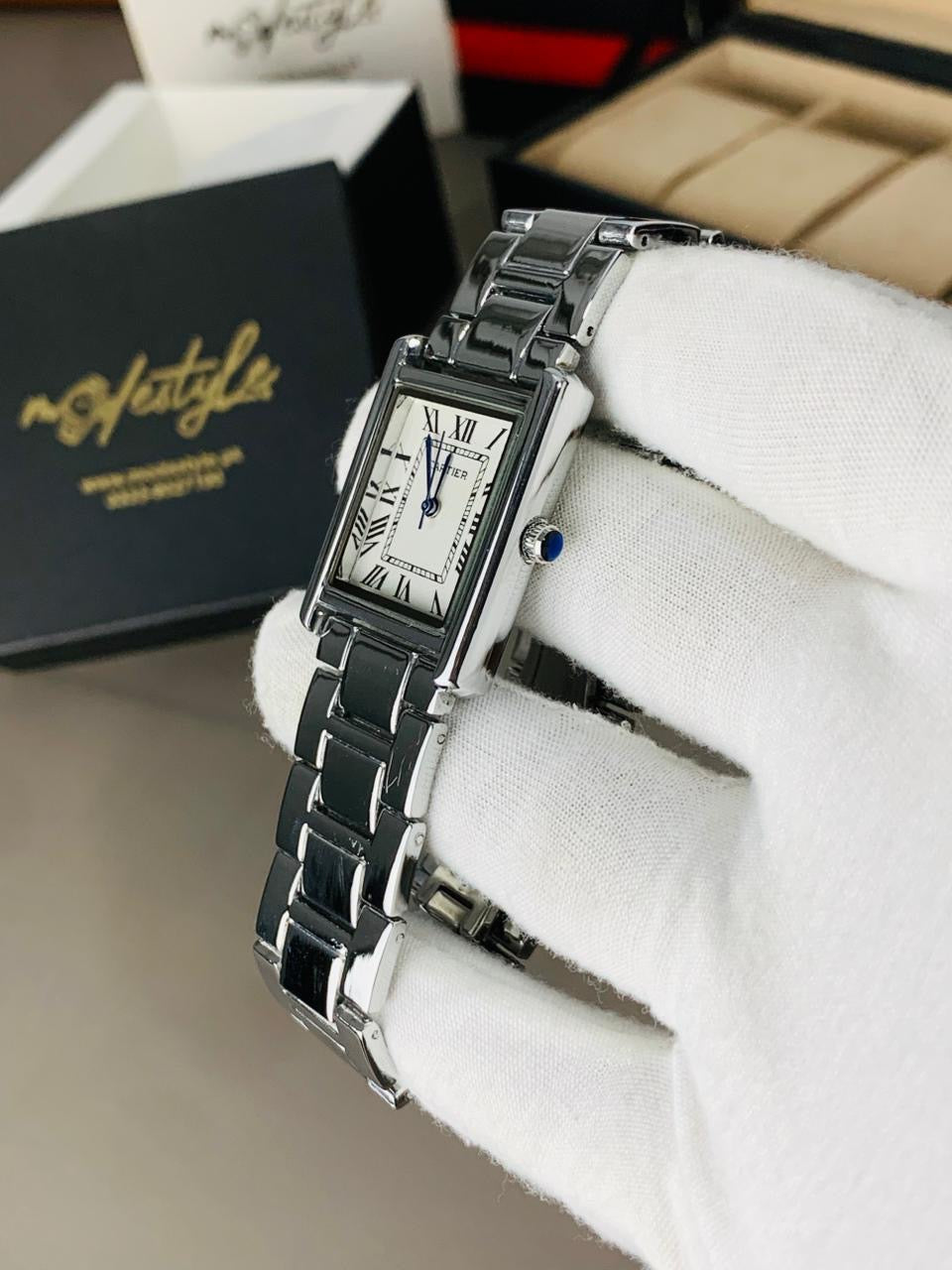 Cartier Tank Chain (White)