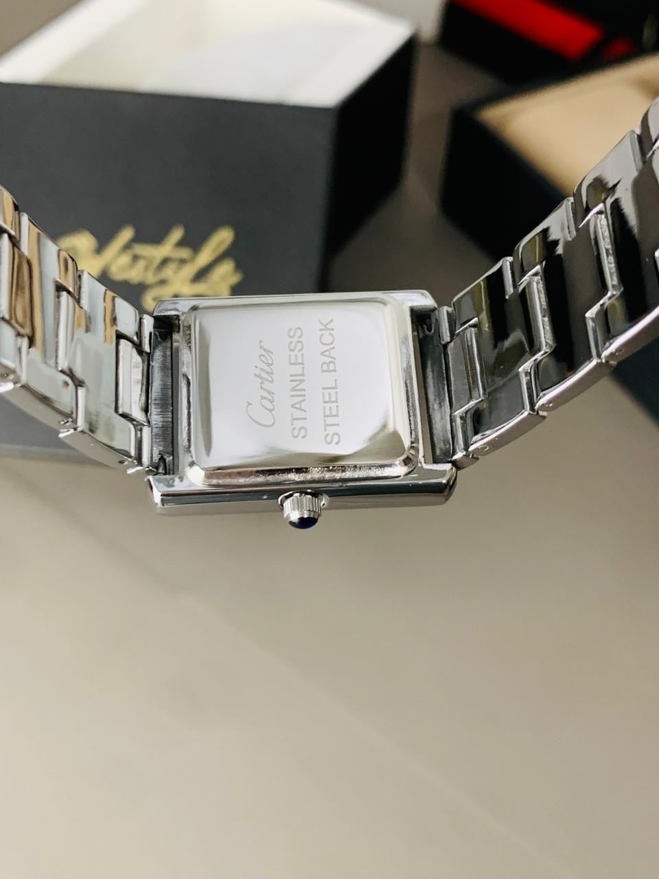 Cartier Tank Chain (White)