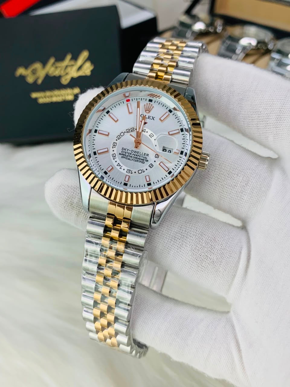 Rlx Sky-Dweller Automatic Movement (White Dail)