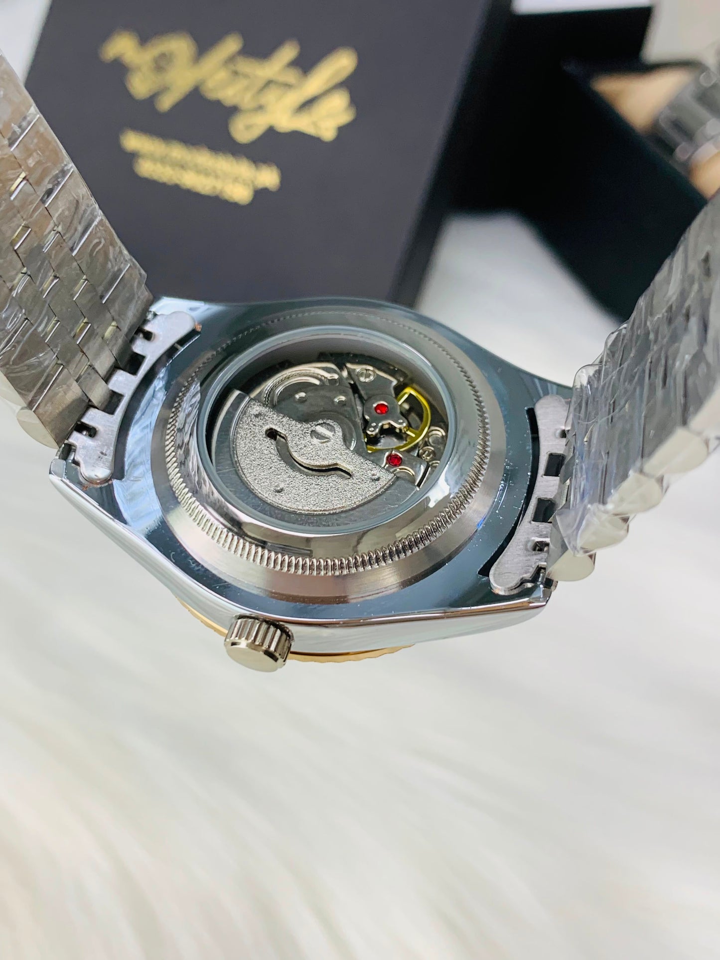 Rlx Sky-Dweller Automatic Movement (White Dail)