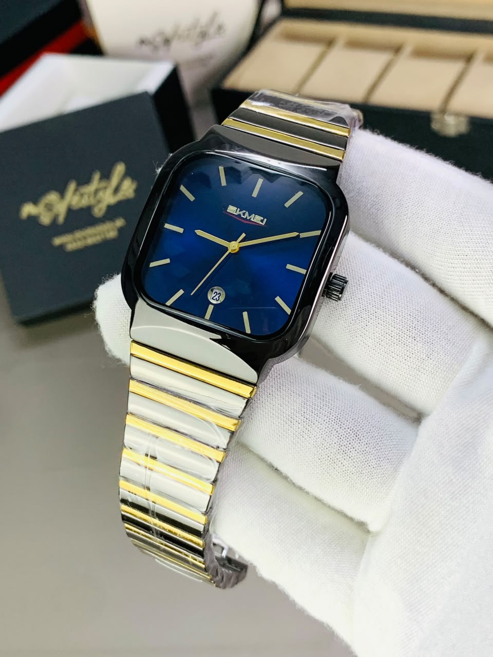 Skemi Men Watch - Two Tone Blue