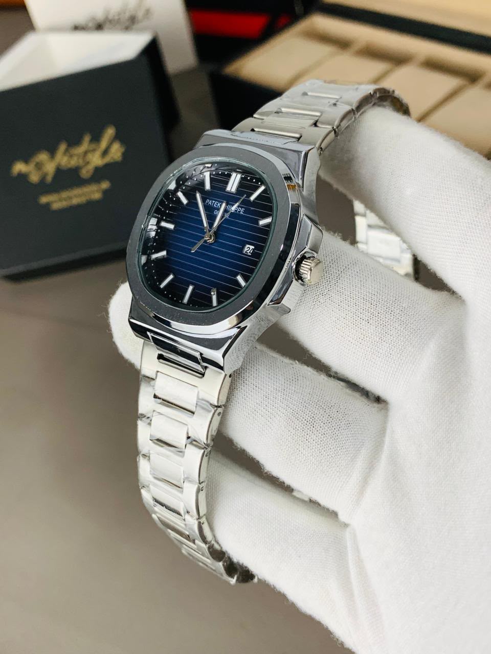 Men's Automatic Movement Stainless Steel Watch - Date Display