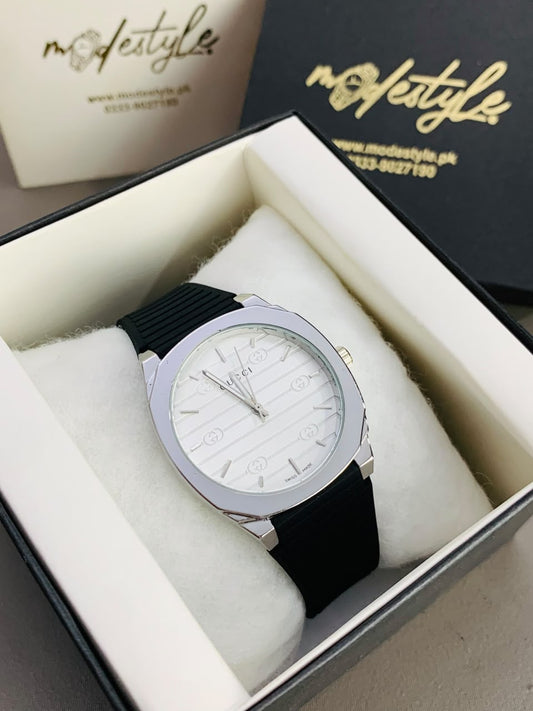 Gucci Luxury Rubber Belt Watch (Black & White)