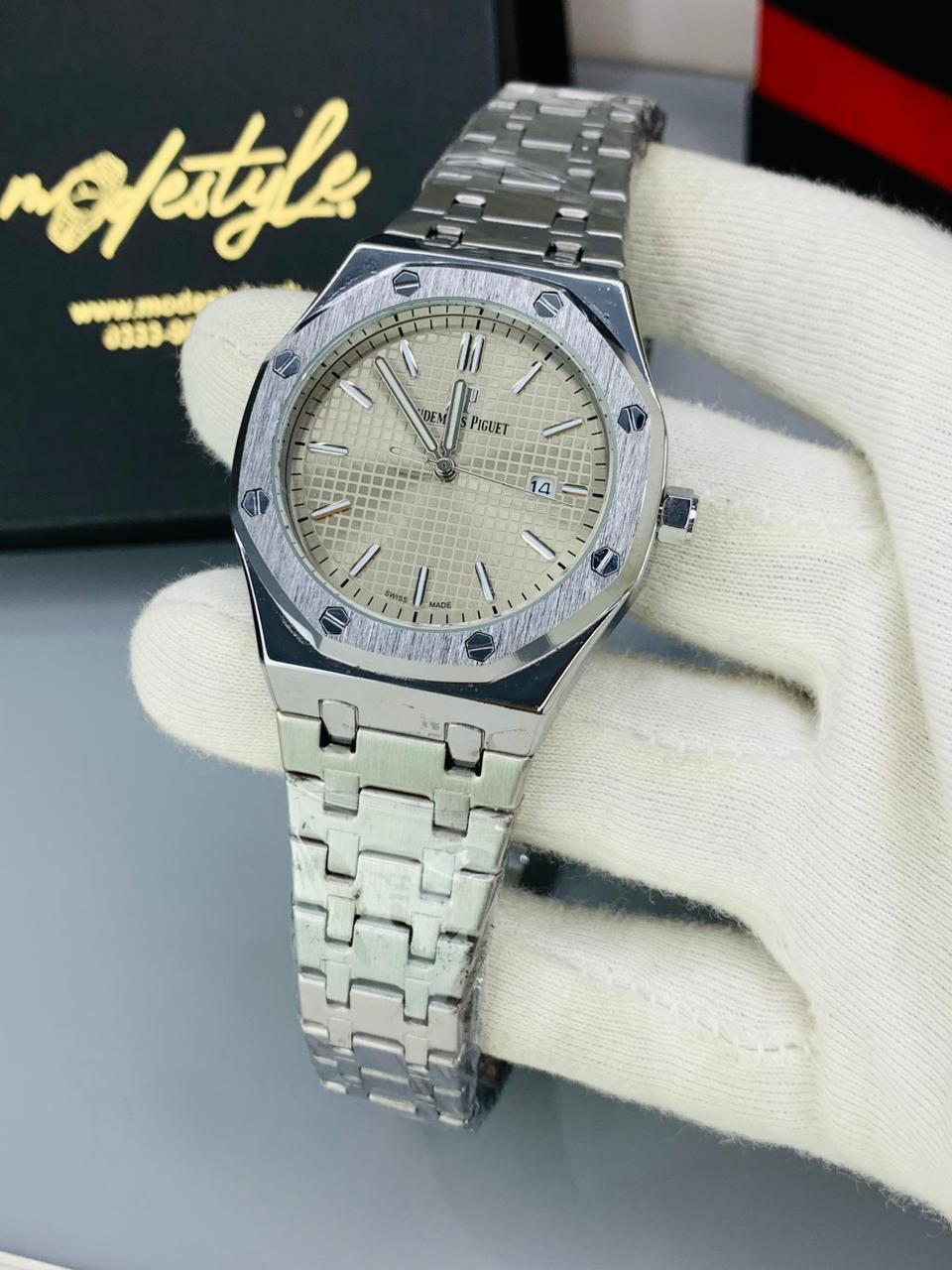 WhatsApp Image 2025-12-05 at 4.05.29 PM (2)